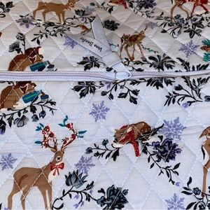 New Vera Bradley Expandable Travel Bag Tote Merry Mischief Snow Day Deer
